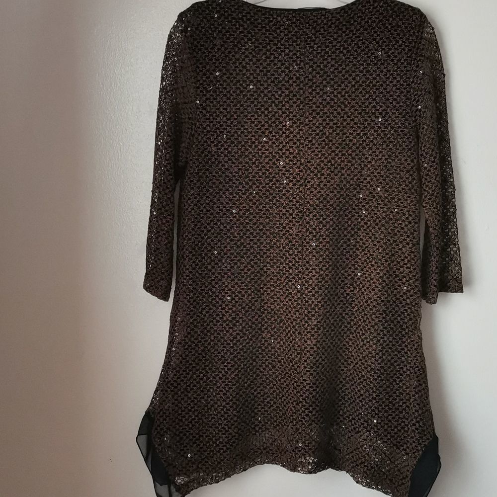 JM Collection Top. - Picture 3 of 6